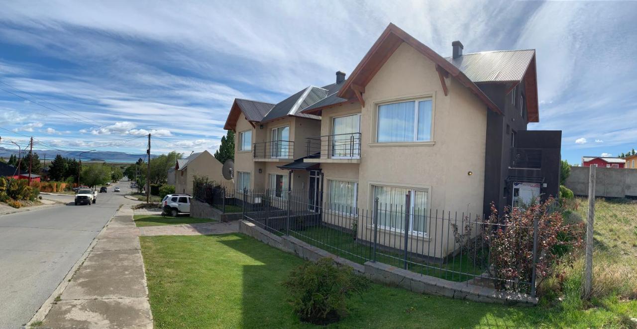 Edificio Sam Slick Apartment El Calafate Exterior photo